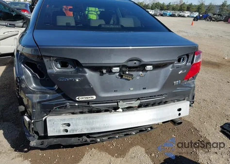 2013 Toyota Camry Hybrid Xle z USA, uszkodzony, nr VIN 4T1BD1FK6DU067577